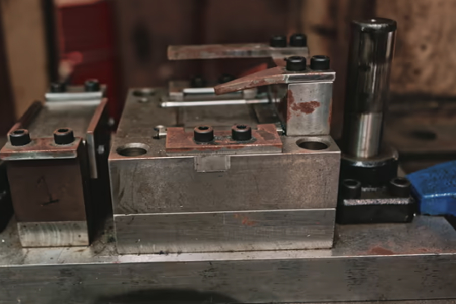 精密沖壓技術(shù)